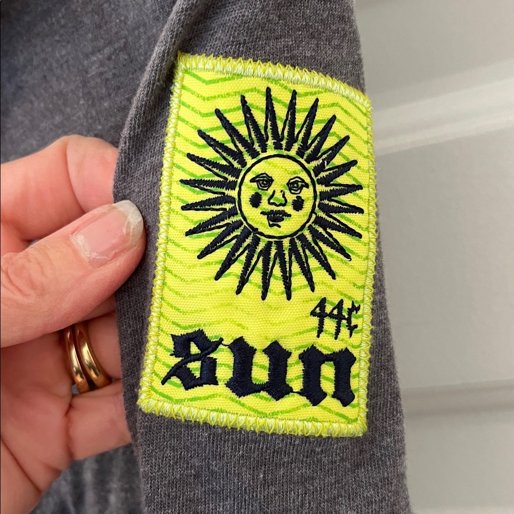 Alp n Rock Charcoal grey women’s blouse with embroidered logo, patch on sleeve - Picture 3 of 5